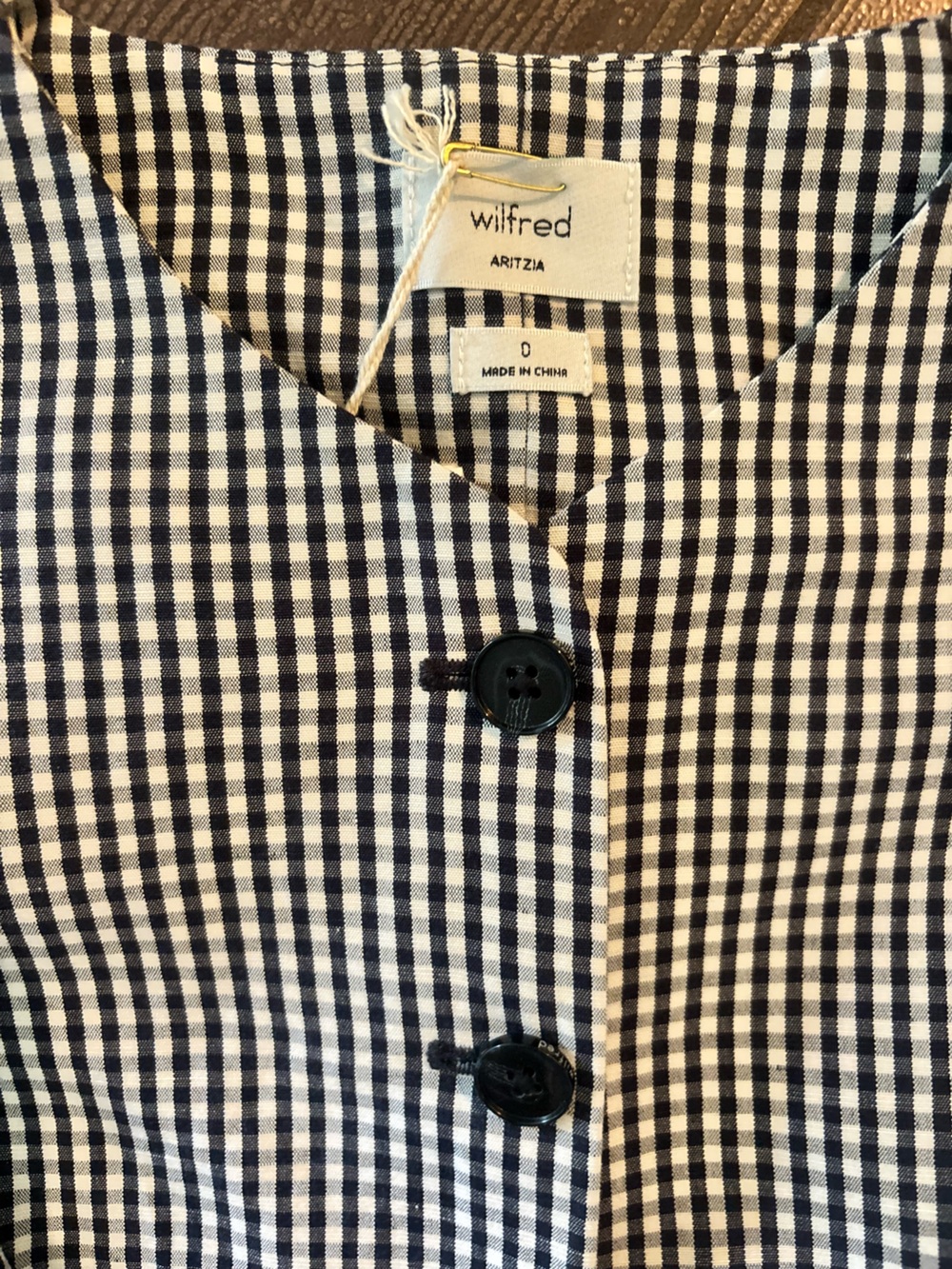 NWT Aritzia Regal Vest- Light Birch/Admiral 0 - Picture 2 of 4